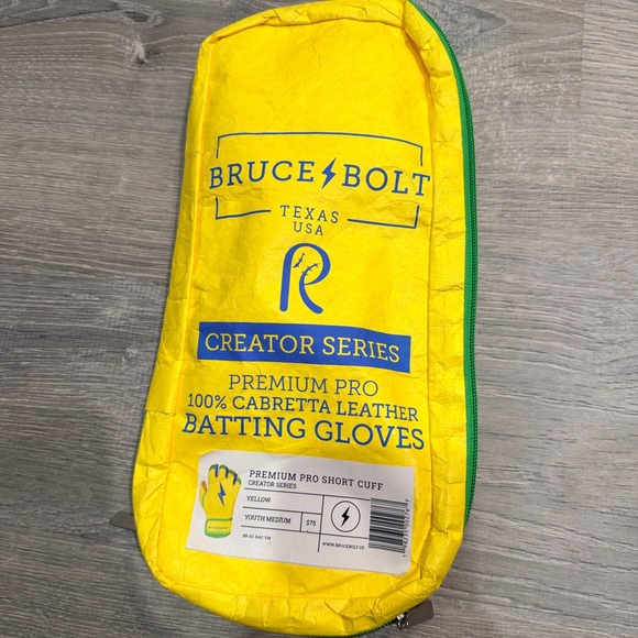 Bruce Bolt YM Batting Gloves Premium Pro Short Cuff - Picture 3 of 8